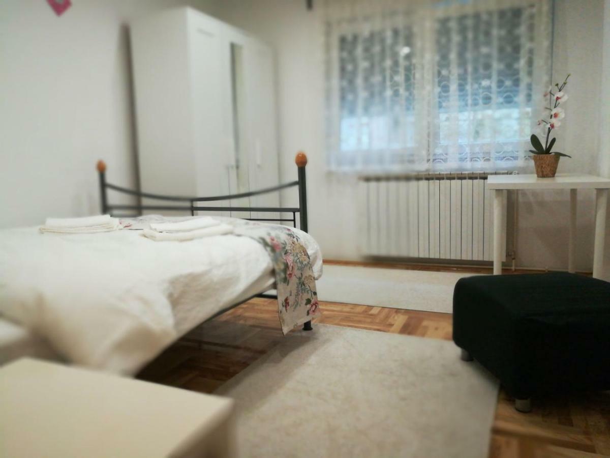 Apartman Sara Загреб Экстерьер фото